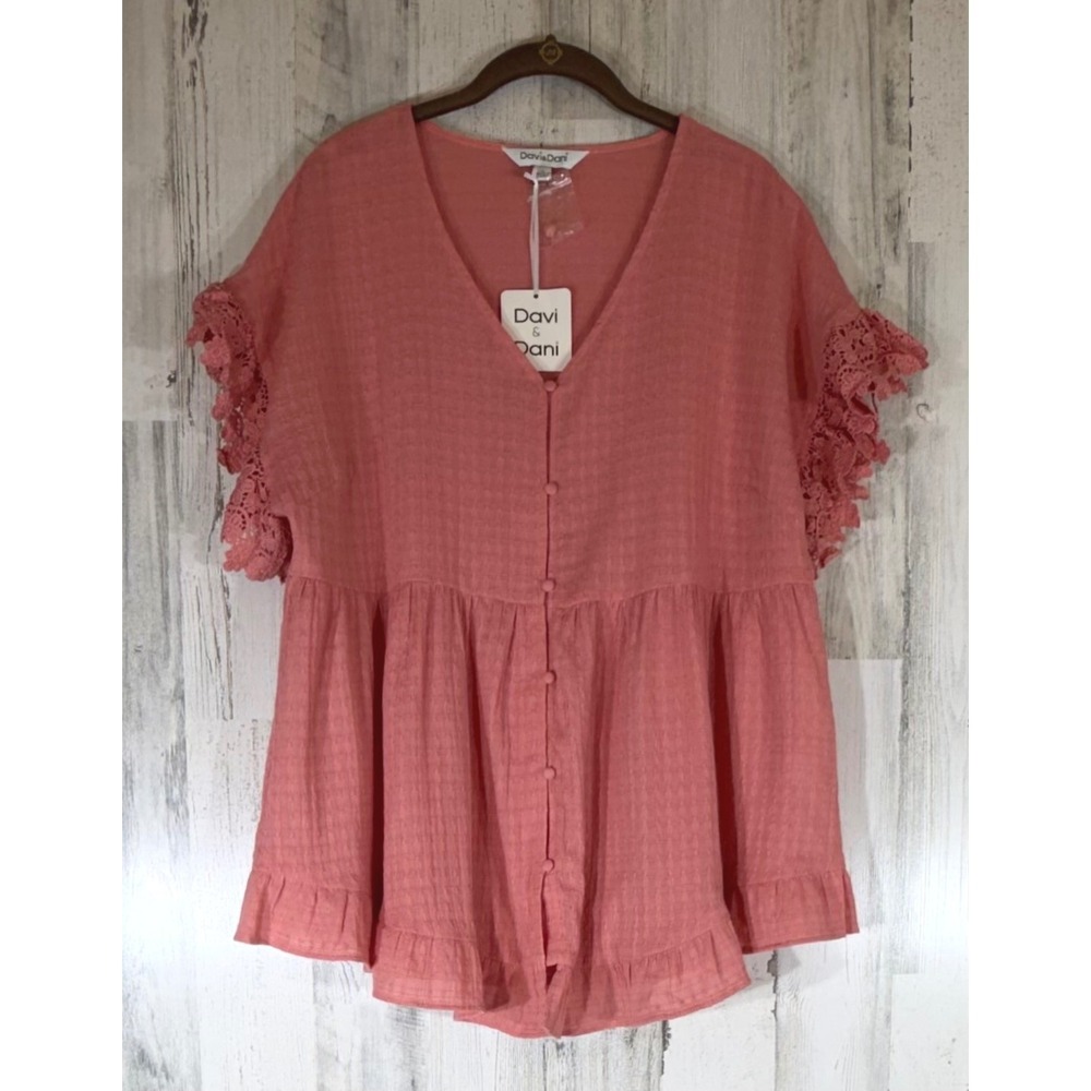 Davi & Dani Babydoll Top Large Coral Pink Cotton Crochet Sleeve Button Up Peplum